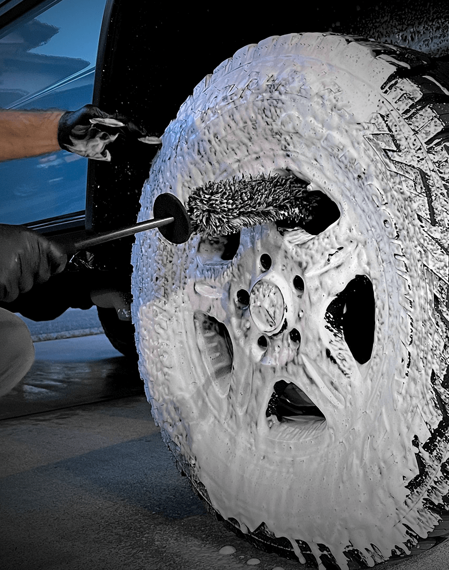 CARPRO Wheel Cleaning Brush Set - CARZILLA.CA