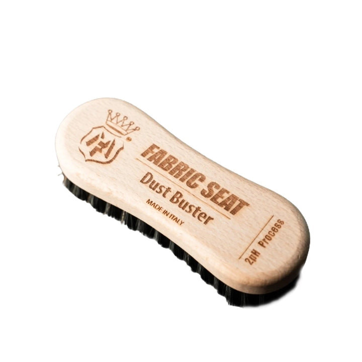 Labocosmetica 2pH Fabric Seat Brush - CARZILLA.CA