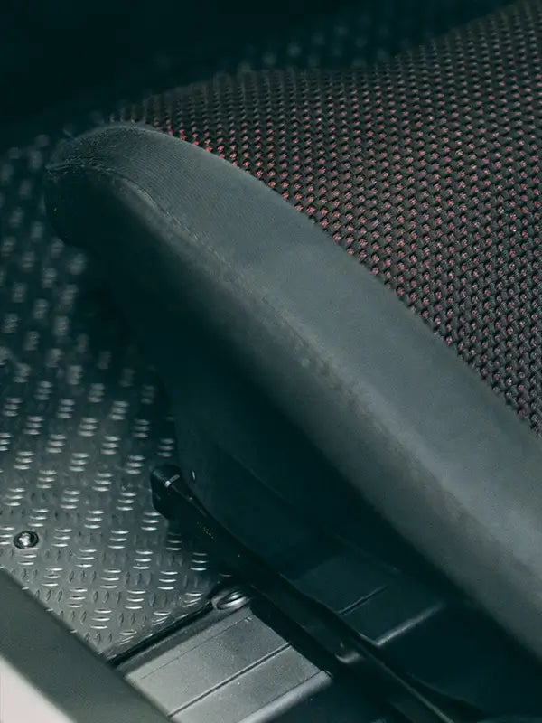 P&S Carpet bomber cleaning cloth seats and stains