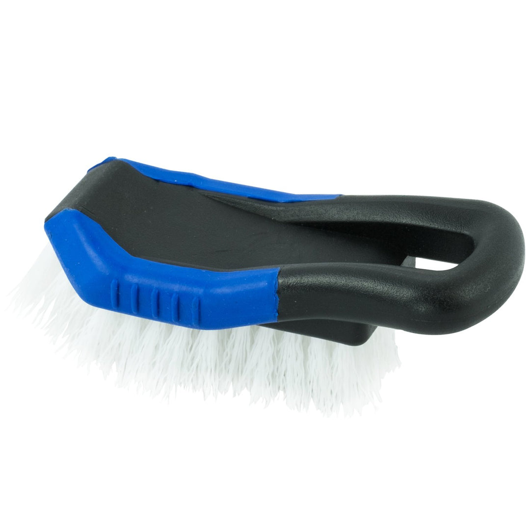 POPO Essentials Carpet Brush - CARZILLA.CA
