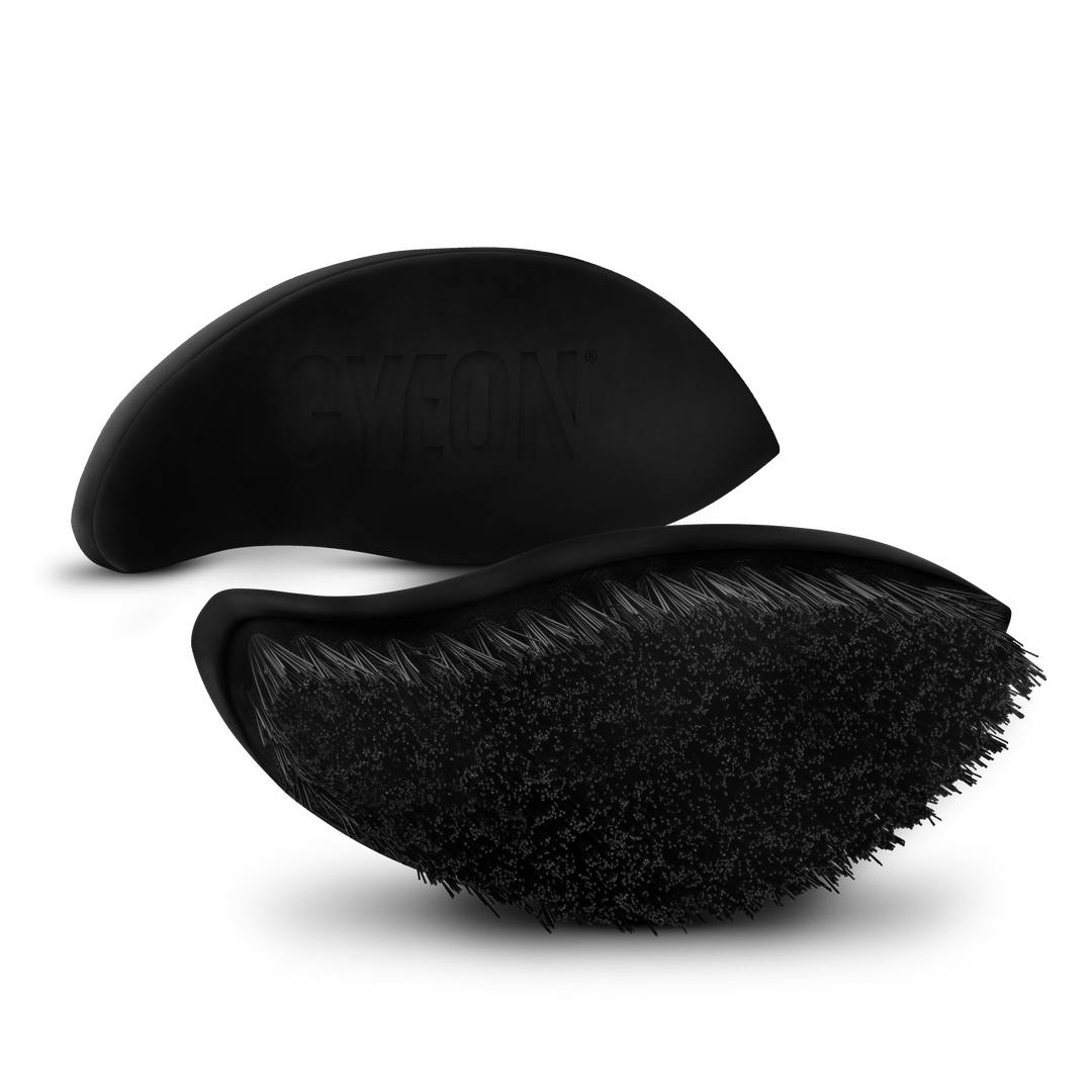 GYEON Q²M Tire Brush - CARZILLA