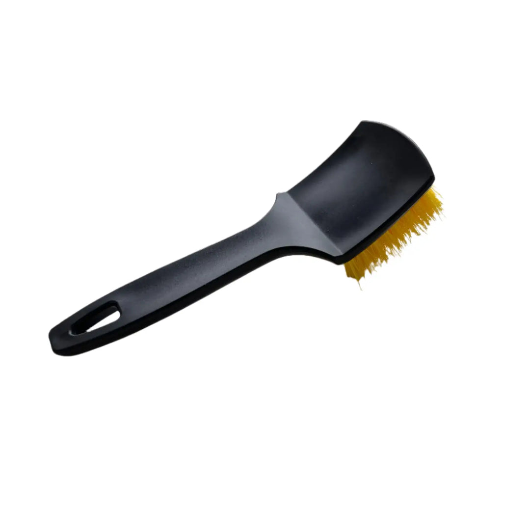 DIY Detail Tire and Carpet Scrubbing Brush - CARZILLA.CA