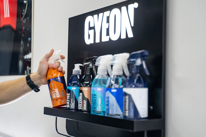 GYEON LED Detail Rack