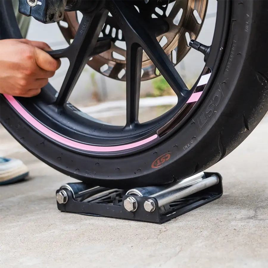 Bike rear online wheel roller