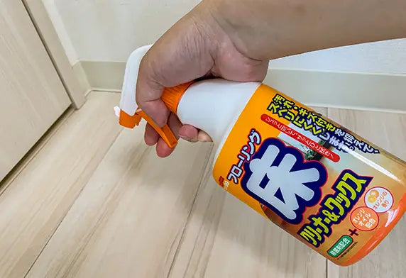 SOFT99 Cleaner & Wax for Wood Floors 400ml - CARZILLA.CA