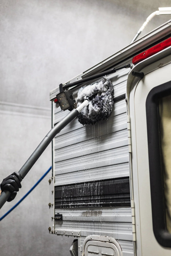 The Rag Company Mitt on a Stick Pro+ - CARZILLA.CA