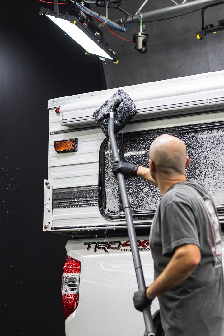 The Rag Company Mitt on a Stick Pro+ - CARZILLA.CA